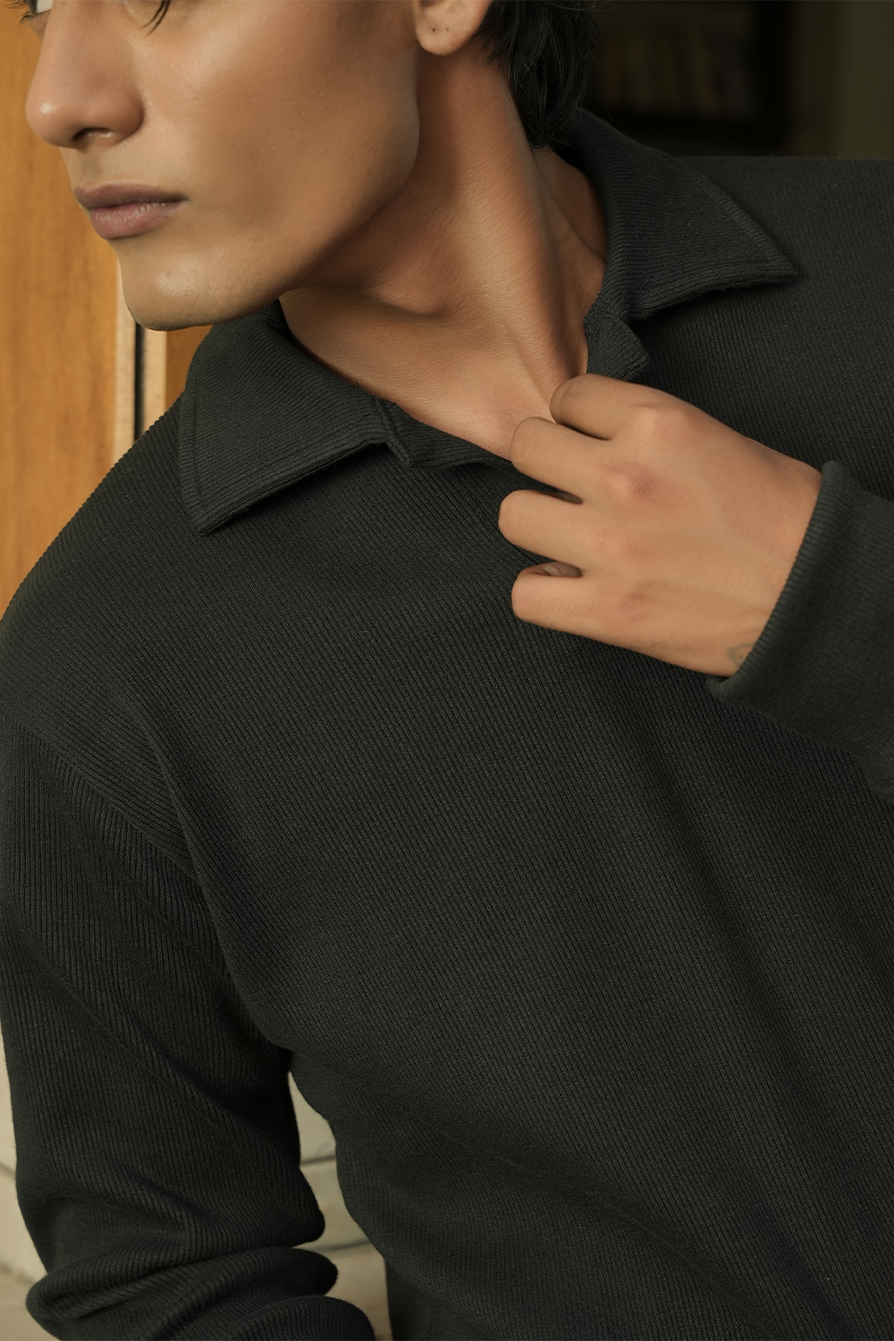 IVAR® Black Johnny Collar Ribline Polo