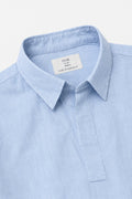 IVAR Sky Buttonless Linen Polo - Collar Close-Up Detail - IVAR Clothing