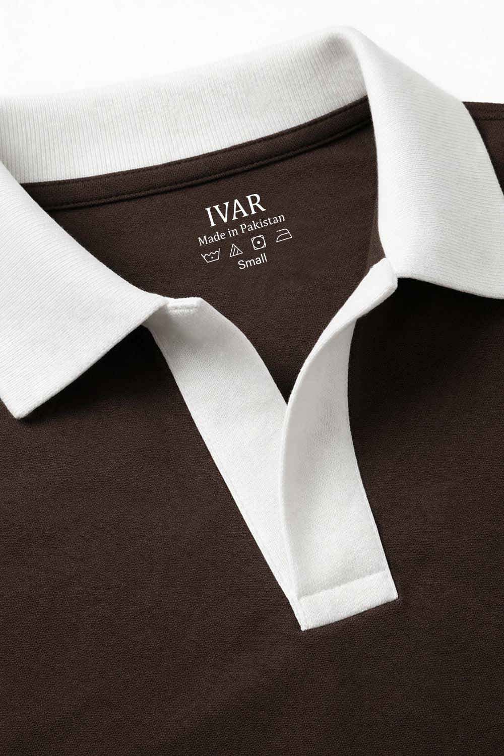 IVAR Brown Contrast J/C Polo - Collar Close-Up Detail - IVAR Clothing