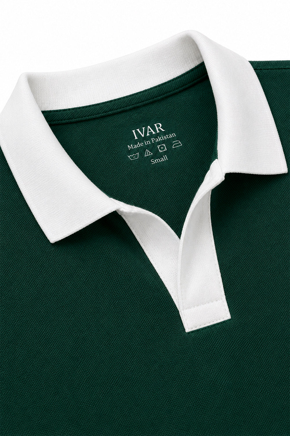 IVAR Pine Groove Contrast J/C Polo - Collar Close-Up Detail - IVAR Clothing