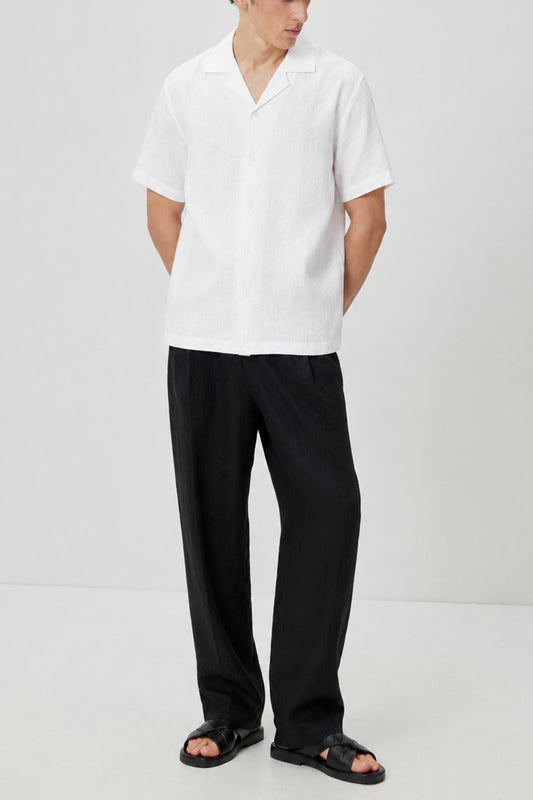 IVAR White Cuban Collar Linen Shirt - Model Wearing - IVAR Clothing