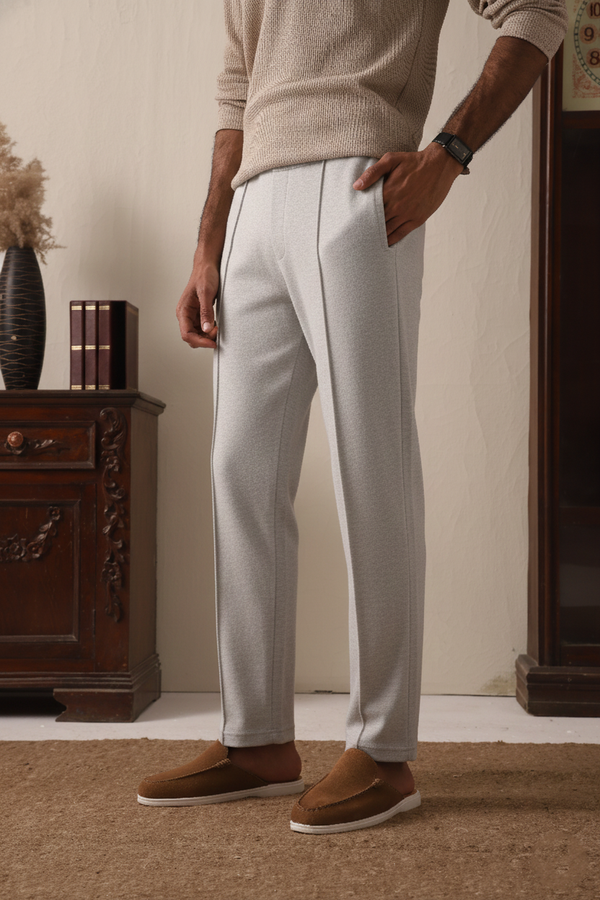 IVAR® Heather White Stapered Knitted Pants