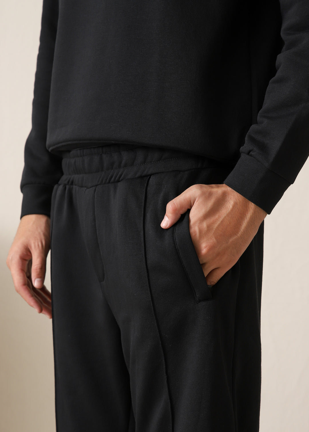 IVAR® Black Fleece Pleated Pants