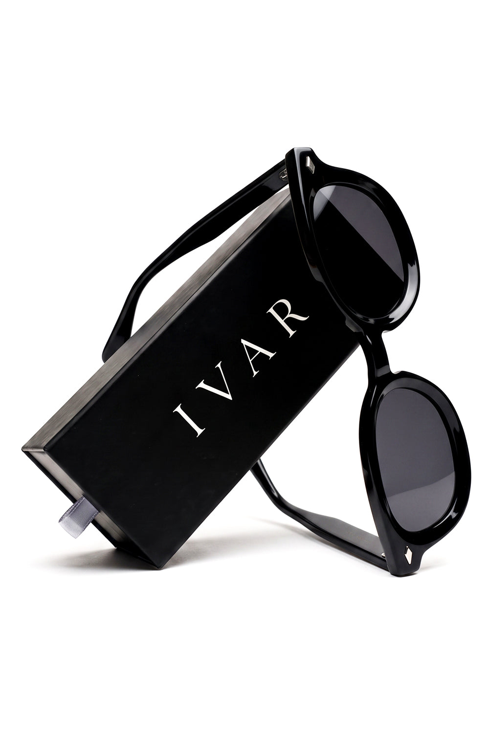 Ivar Legacy UV Protection Glasses - Folded with Case - IVAR Clothing