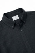 IVAR Charcoal Linen Shirt - Close-Up Collar Detail - IVAR Clothing