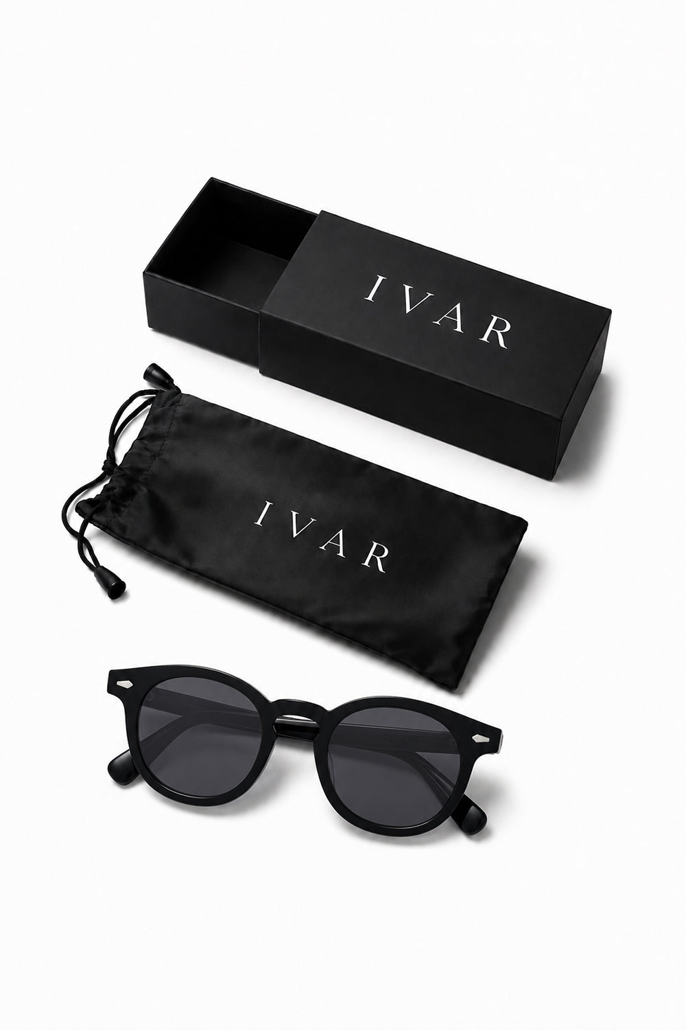 Ivar Moonwalker Glasses - Case and Packaging - IVAR Clothing