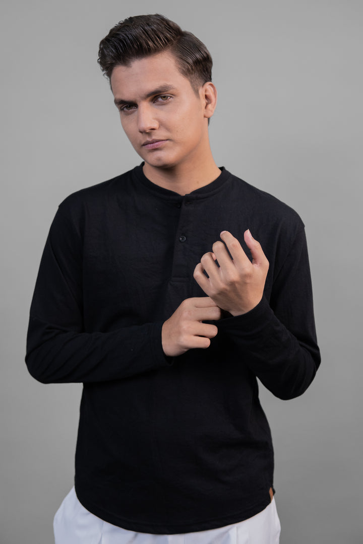 IVAR® Heatlock Curved Hem Henley