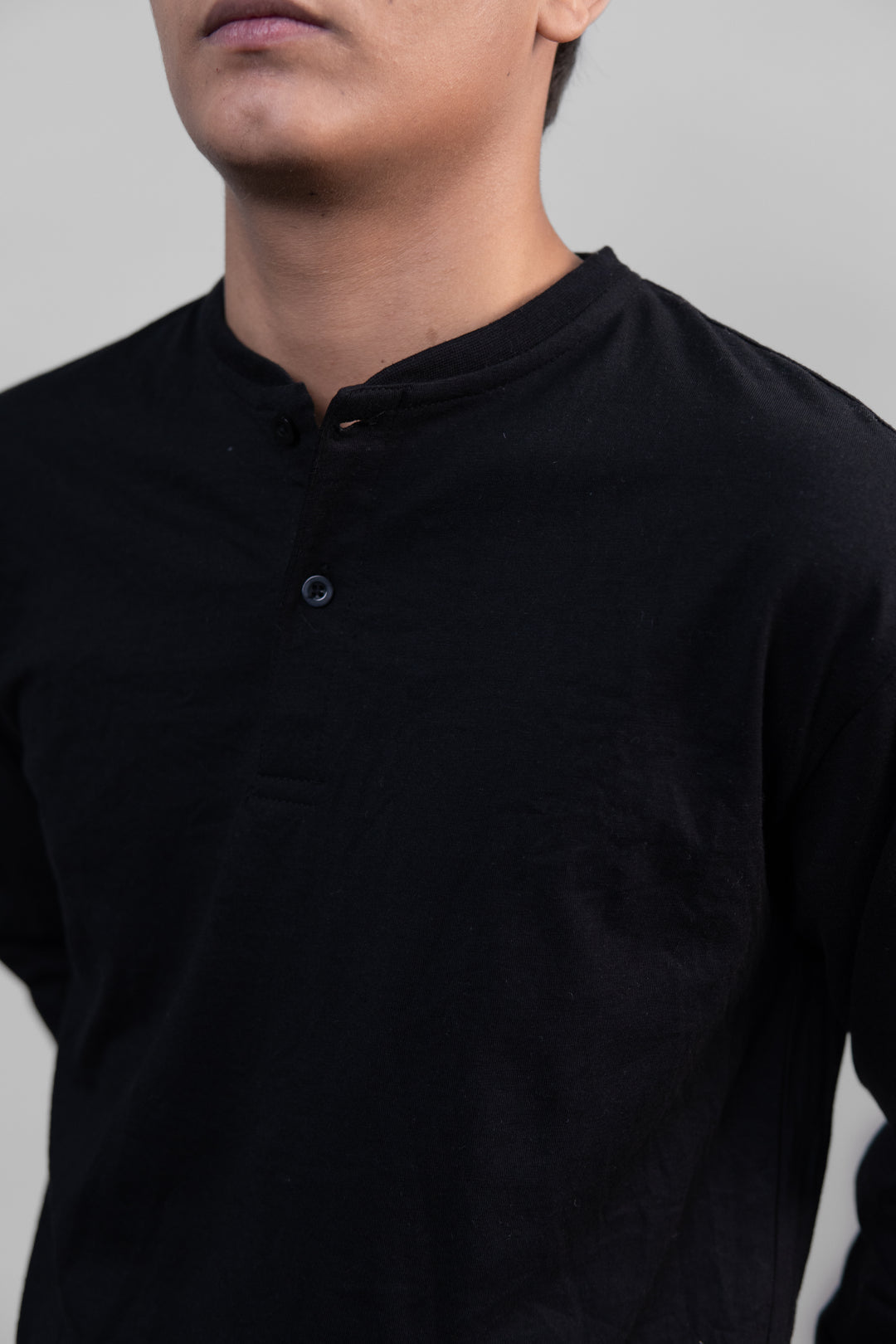 IVAR® Heatlock Curved Hem Henley