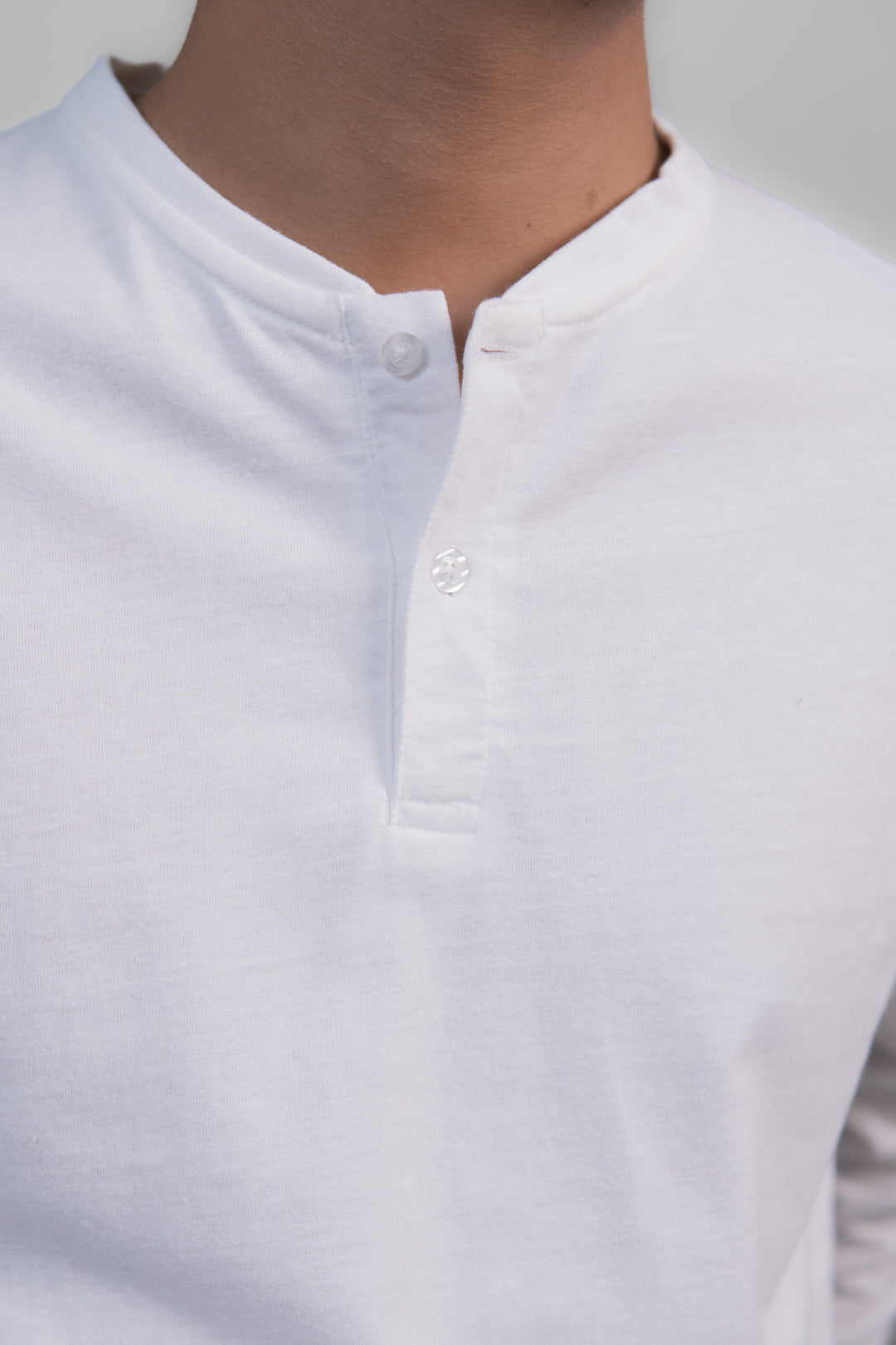 IVAR® Heatlock Curved Hem Henley