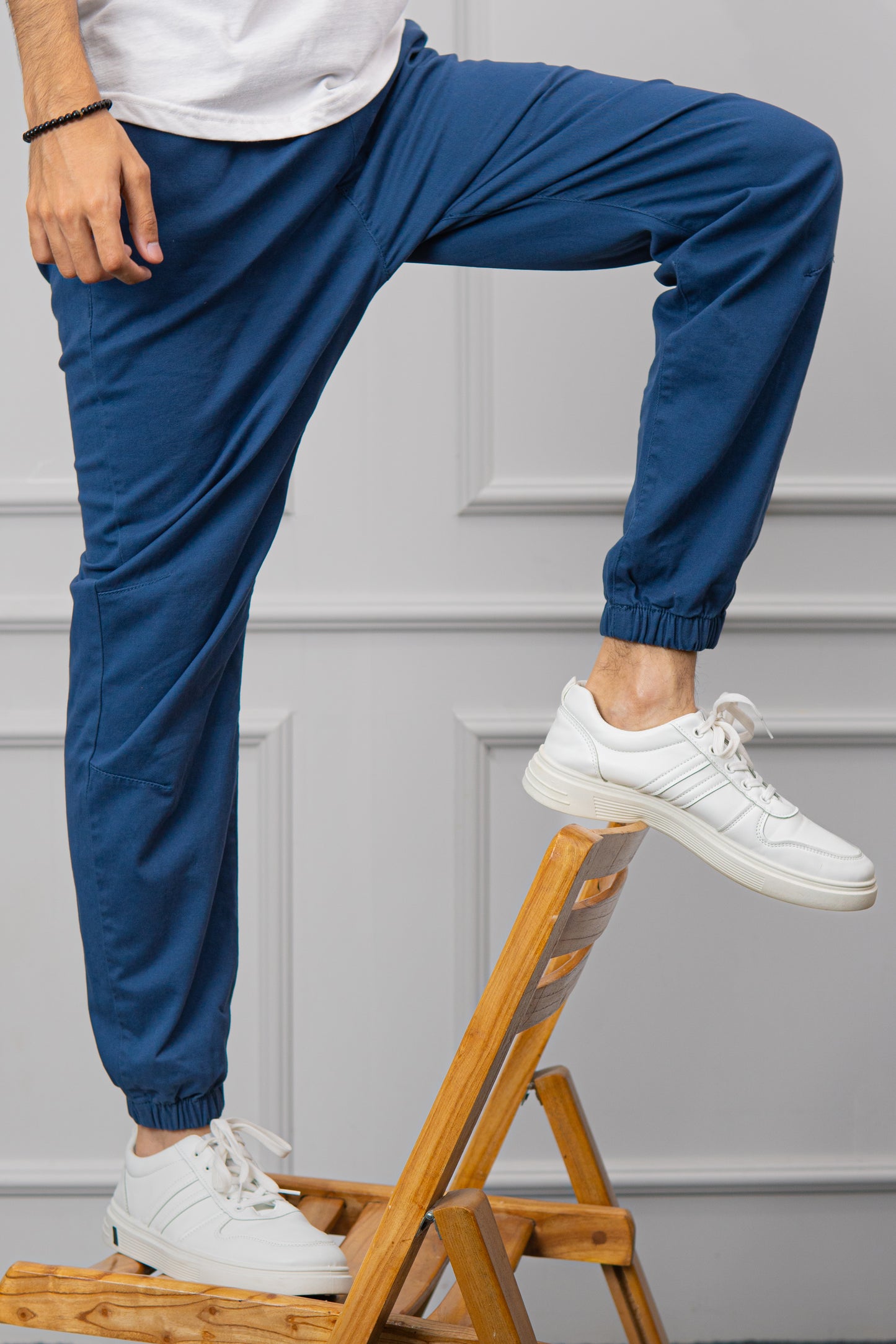 IVAR® Navy Enzyme Wash Chino Joggers