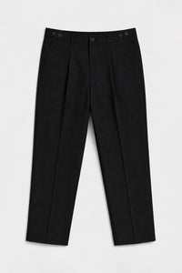 Men's Black Korean Pants – Front View Tapered Fit Clean Minimal Look